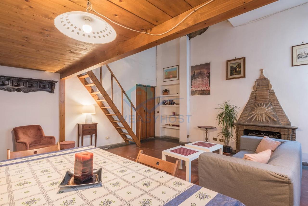 Warm Nest In The Old Building Of Piazza Navona Appartement Rome Buitenkant foto