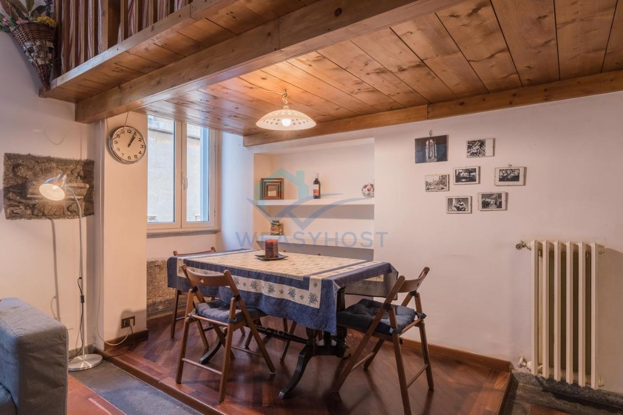 Warm Nest In The Old Building Of Piazza Navona Appartement Rome Buitenkant foto