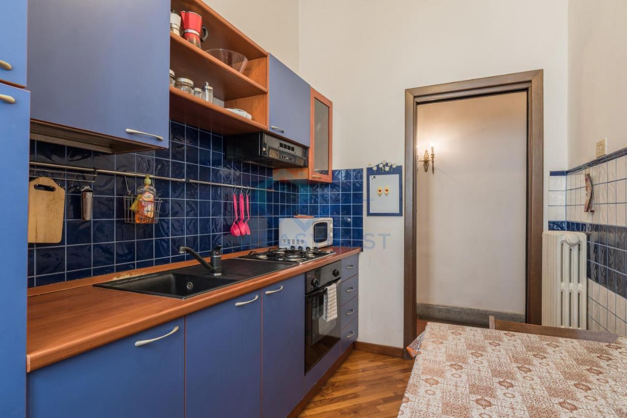 Warm Nest In The Old Building Of Piazza Navona Appartement Rome Buitenkant foto